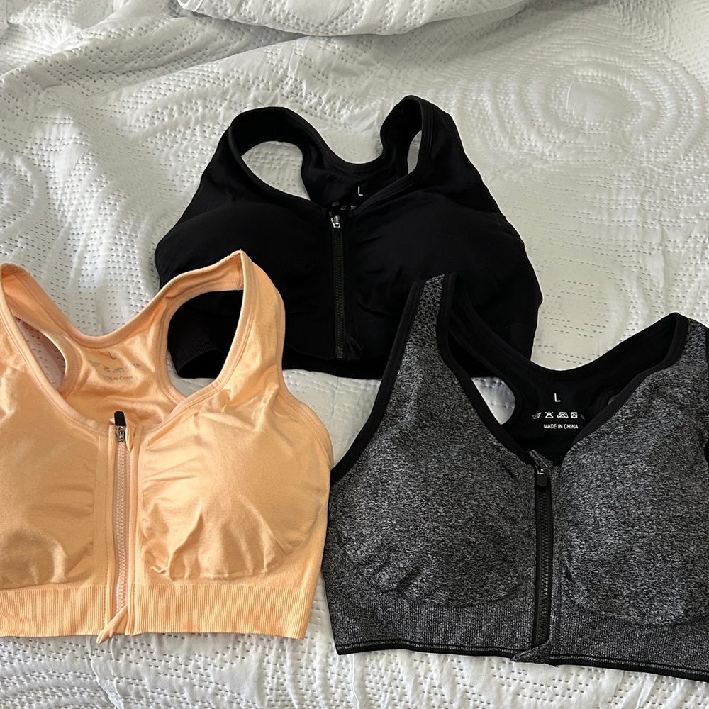 Set of 3 front zip sports bras